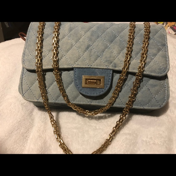 Clutch - Picture 2 of 2